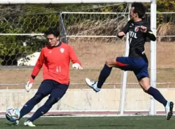 J2新潟からアビスパ福岡に電撃移籍　GK藤田和輝が〝デビュー戦〟で無失点