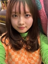 「高校生のときの彼氏の…」グラドル大泉凜〝クセつよ〟フリマ出品が話題「胆力が凄い」「ビジュもキャラも最高」「結構ぶっ飛んでる」の声