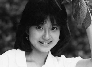 「うぉ〜！な、な、懐かしひ」58歳になった元アイドル松本典子〝現在の姿〟に「とまぴょんだっけ？」「ウンジャラゲをニコニコ踊ってたのが」