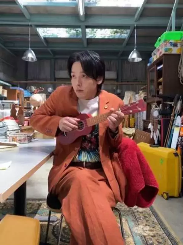 「奥さんに尽くすタイプ!?」水卜アナと結婚から3年〝キッチンで料理〟中村倫也の自然体な姿に「こういうの待ってた‼」「ほっこりした」の声