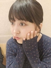 自転車にまたがりミニスカひらひら…福井梨莉華〝グラビア撮影の裏側〟映像に「岐阜の至宝になりうる逸材」「気をつけて〜」の声