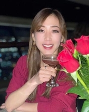 「結婚していなかった事に驚いた」元フィギュア女王・村主章枝さん、13歳下の米国人男性と結婚公表〝夫婦ショット〟初披露に「イメージ変わりましたね」「40歳過ぎに見えない」反響続々