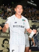 J1アビスパ福岡が上島拓巳と契約更新　5年ぶり古巣復帰のシーズンで存在感