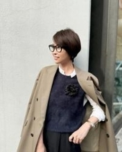 「おでこの生え際そっくり!」辺見えみり12歳娘と〝おにぎりショット〟「めっちゃ大人やん!!」「すっかりステキなレディに」「「仲睦まじい!!」などの反応