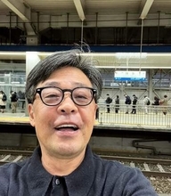 「主演の男の子って…」16歳デビュー作の主人公と2ショット、64歳・光石研に「おかえりなさい」「いいね～カッコいい！」の声