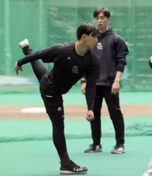 「話を聞いて、いい感覚が戻ってきた」　ソフトバンク期待の前田悠伍、日米通算165勝の和田毅球団アドバイザーの助言に感謝