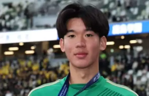 「スター誕生の予感！」鹿島学園タイ人GKの〝姉〟にSNS騒然「お姉ちゃんモテモテ笑」「まさに女神」「テレビでも気になっちゃう」