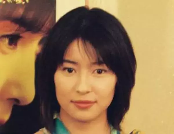 「踊るの頃のイメージと全然違う」踊る大捜査線から29年…水野美紀〝雰囲気一変〟姿が話題「髪明るくても…メガネも似合うよね…」