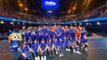 「長崎旋風」で優勝＆ACLへ　8年ぶりJ1復帰のV・ファーレン長崎　決起集会にサポーター4000人　高木琢也監督「皆さんに感動を見せていく」