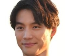 「こんなに太いんですか⁉」福士蒼汰〝ゴリマッチョ〟姿に「爽やかなお顔とのギャップが…」「ひゃあ～たくましい」「このギャップはもう反則級…」の声