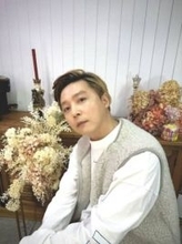 「えっ！」「お2人の写真見れて幸せ」堂本剛〝チュー顔〟で…「2人似てきたね」「あらカップル写真だぁ」SixTONESジェシーと仲良し2ショットが話題