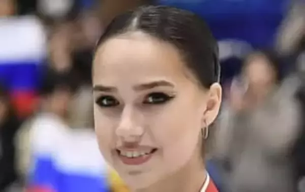 「これは一体何なの」ザギトワ〝仰天コスプレ〟に大反響