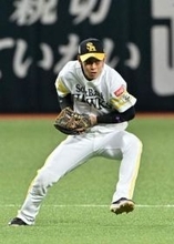 「けがしてなかったらとかない」左肩甲骨亀裂骨折のソフトバンク今宮健太　代打の場面ににじむ悔しさ