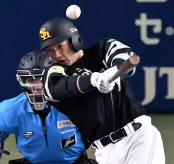 ソフトバンクが4失点直後に試合ひっくり返す　打線爆発で一挙5得点して逆転