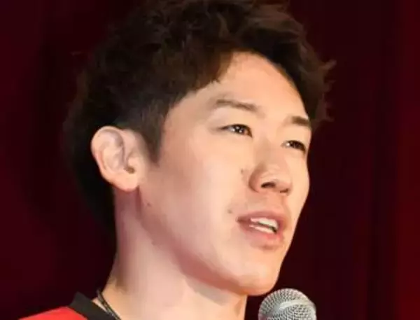 「こんな顔にもなるよ」男子バレー代表〝帰国3ショット〟に「めっちゃ悲しそう」「笑ってくれ。こっちは楽しかったんだ」励ましの声相次ぐ