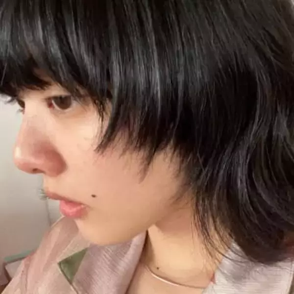 「半袖寒くないのか―」〝タトゥーちらり＆眉毛脱色〟あいみょん〝雰囲気一変〟ショット「気合いが凄すぎて…」「気になる」「イツメン最高」