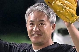 五十嵐亮太さんを散歩中に襲った〝悲劇〟とは…「ますます、男前に見える」「滝行だ！！」反響続々