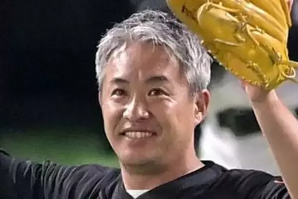 五十嵐亮太さんを散歩中に襲った〝悲劇〟とは…「ますます、男前に見える」「滝行だ！！」反響続々