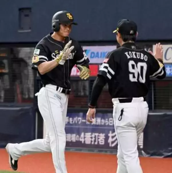 3球三振の前夜のリベンジ成功　ソフトバンク笹川吉康、想定外の左腕から価値ある代打適時打　起爆剤が連日のアピール