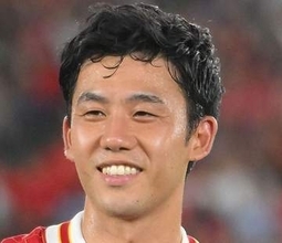 〝遠藤航の代表離脱＆引退〟的中!?　占い芸人の予言動画にSNS驚愕「色々当たりすぎです」「もう怖いって 新主将は4番の板倉やし怖いって」