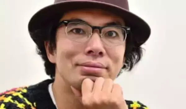 「ウケた！」片桐仁の元モデル妻〝寒い日の発明〟ヘアマフラー姿に「おしゃれー」「子どものモテそう」「いつもほっこり」の声