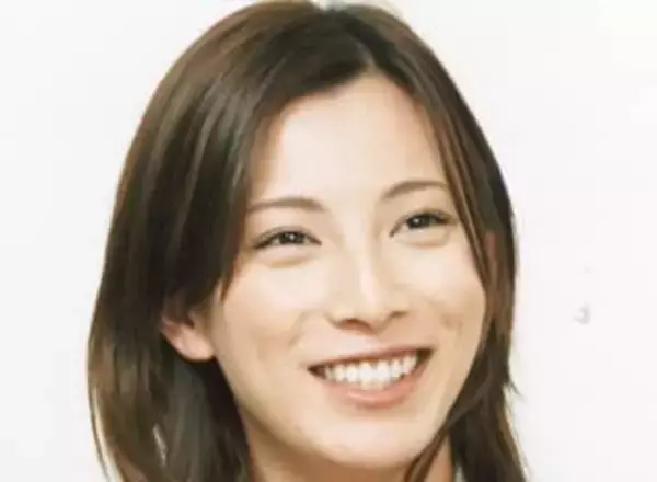 「もう奇跡！」元CM女王加藤あい〝雰囲気ガラリ〟着物姿に「癒される」「似合いますね」「歳を重ねる度にお綺麗になられますね」と反響