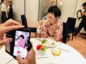 「夫婦なの知って衝撃」13歳上の綾野剛と結婚＆第1子誕生〝雰囲気一変〟31歳女優の姿に驚きの声「全然違う」「久しぶりに見られて嬉しい」