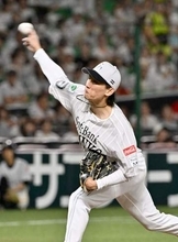 ソフトバンク大津亮介　登板4試合連続で被弾　楽天マッカスカーに同点ソロ浴びる
