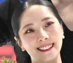 「これを氷の上でやってたの!?」りくりゅうペア〝金メダル級のファンサービス〟ショットに感動「信じられない高さ」