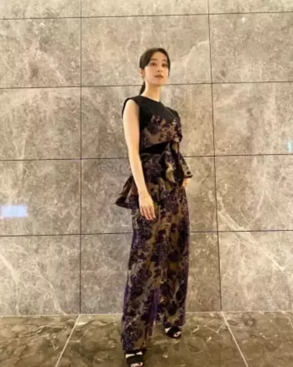 大河俳優の妹、36歳女優が〝俳優同士婚〟発表　お相手は兄と兄弟役演じたあのひと！　〝見つめ合う〟幸せショットに祝福の声続々