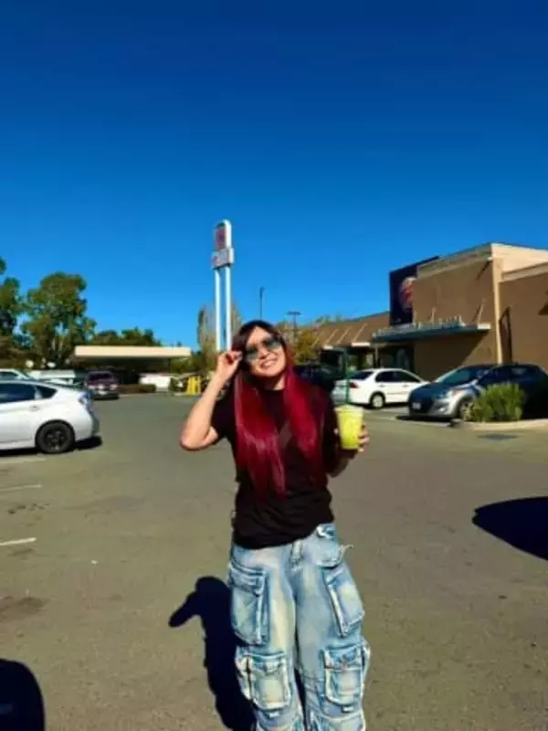 イヨ・スカイ〝大大大好きな親友〟倖田來未と〝感謝と刺激〟2ショット投稿が話題「相思相愛」「来年のレッスルマニアはくぅさんの歌唱で登場かも?」