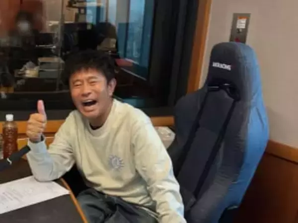 人気俳優が浜田雅功と衝撃の顔面タイツ2ショット「タイツひっぱってもかっこいい」「キャハハ～～～」「見ているこっちが幸せ」