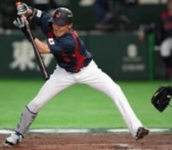 「『本当に当たったのか』みたいのを英語で言われて…」源田壮亮が明かす〝新源田の1ミリ〟舞台裏　大谷翔平の満塁弾につながる値千金の死球【WBC】