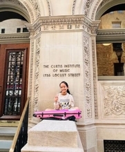 10歳で米・名門音楽学校に最年少合格…報ステ出演の14歳〝神童バイオリニスト〟HIMARIの最新ショットに反響「この春で中3?!」「少しずつ大人に…」「おっさん溜息しか出ないよ」