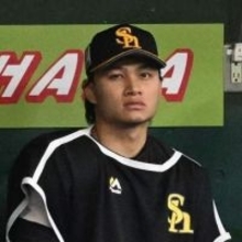 ソフトバンク、前日4日に4回14安打7失点でKOの徐若熙、伊藤優輔の出場選手登録を抹消