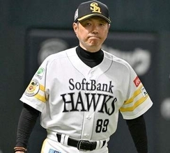 「この背番号をつけて負けるわけにはいかない」　ソフトバンク小久保監督、背番号89で興奮の大逆転勝利　「今日でちょっと解放される」