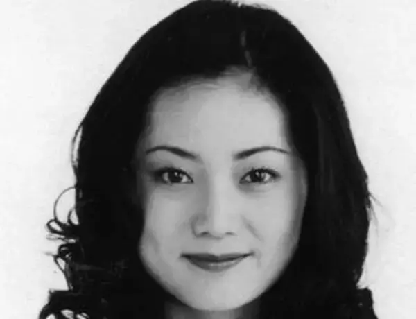 「笑う犬」でお笑い進出も...50歳電撃婚〝雰囲気ガラリ〟遠山景織子に「一瞬誰か分からなかった」「ミステリアスなのに凄い透明感が羨ましい」の声