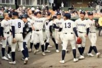 鹿児島商が「あと1球」から8得点の大逆転で2006年秋以来の4強進出【高校野球春季九州大会】