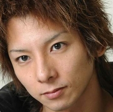 「さすがに白髪出てきたね！」雰囲気〝ガラリ〟松岡充の近影に衝撃「私はおじさんになったのにあの頃のままやん」「それでもまだ若いほうの55にみえる」