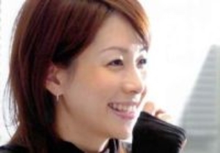 「何かあった?」人気絶頂時のフジ退社から20年…49歳内田恭子〝全開コーデでお散歩〟ショットに騒然「寒そう」「素敵」「こんな格好見たことない」