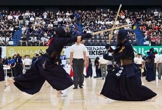 【玉竜旗高校剣道大会】八女学院が男子初の8強　春の全国選抜王者を2年連続撃破　大将号泣も田城監督「この思いを忘れず」