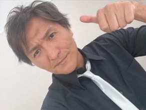 「普通に驚いたわ」レジェンド芸人と親戚…スリムクラブ真栄田〝オマージュコスプレ〟ショットに反響「全然知らなかった」「言われてみれば…」