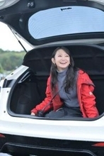 「股関節もげる」衝撃〝250度〟レオタード開脚！地上最強の軟体タレント・相沢菜々子に「見てるだけでも痛そう」「柔らかすぎ」