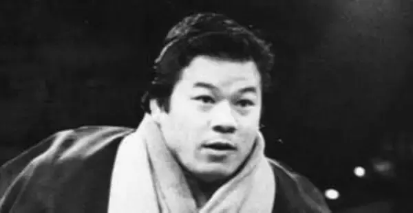 「プロレス界の大谷選手だね」〝デビュー55周年〟藤波辰爾を称える長州力に「絶対例え間違ってるよね」「大谷晋二郎がいるでしょ！」の声