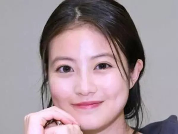 「たまるか～♡」「お宝ショット」今田美桜〝ピタピタ＆ミニ丈〟レア姿に「破壊力半端ない」「髪型で雰囲気変わるねぇ」「やばっ」の声