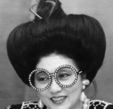 「わかるかなー」大女優〝奇抜ヘア〟を参考に…68歳・名取裕子、最新ビジュに騒然「普段着!?」「貫禄あり過ぎやて(笑)」「高級感半端ない」