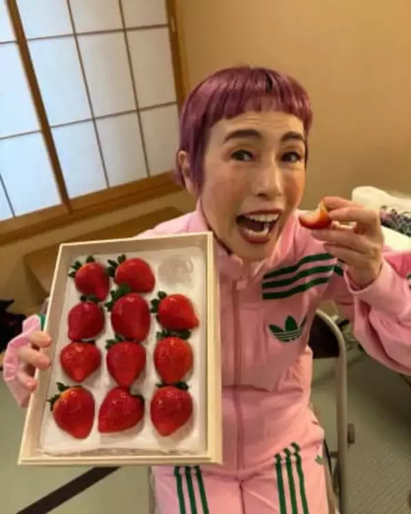 「お写真だけでも爆笑」久本雅美＆柴田理恵〝強烈コスプレ〟に「ゴールデンコンビ」「誰か分からなかった」の声