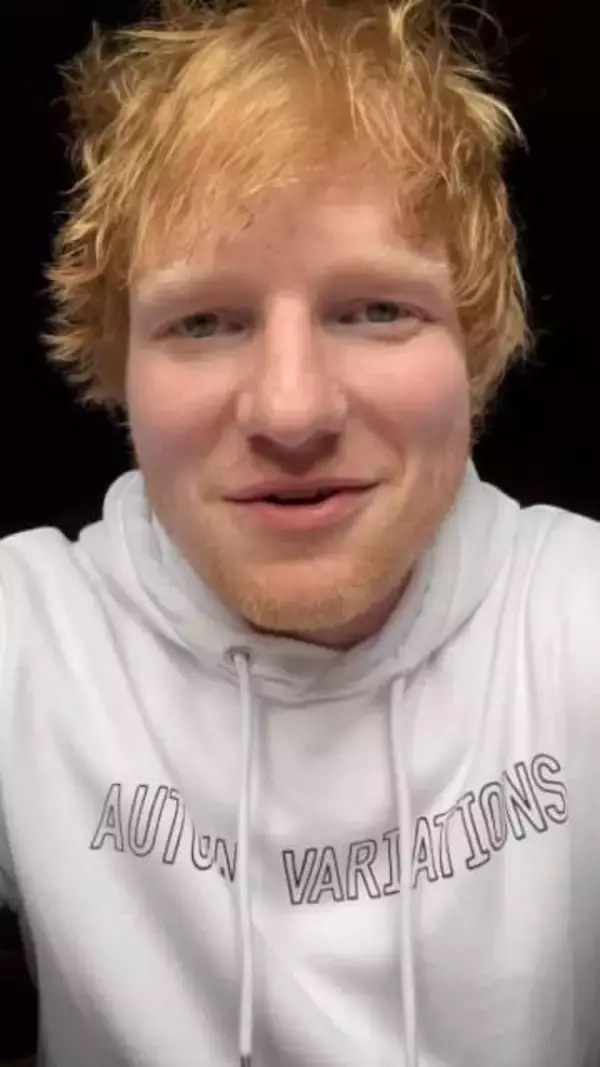 エド・シーラン〝激変〟タトゥー全開...〝肉体改造〟ショットが大反響「本物?それともAI?」「二度見しちゃった」「とてつもない努力!」の声