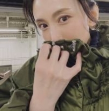 「久々に見たけど…」〝ピタピタ〟ウェアで〝本領発揮〟雛形あきこに「10代の頃とボリュームが…!」「さすが」「相変わらずおっきい！」