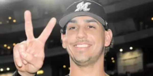 「熱すぎて涙出る」ロッテ新主将ソト〝ロッカーの張り紙〟が話題「もはやスローガン」「一生ついていく」